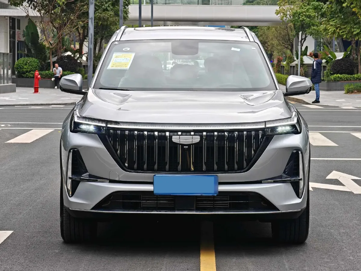 2025 Geely StarRay 1.5T 181HP L4 7DCT,autocango,china used car exporter,china ev exporter,chinese used car exporter,chinese used ev exporter