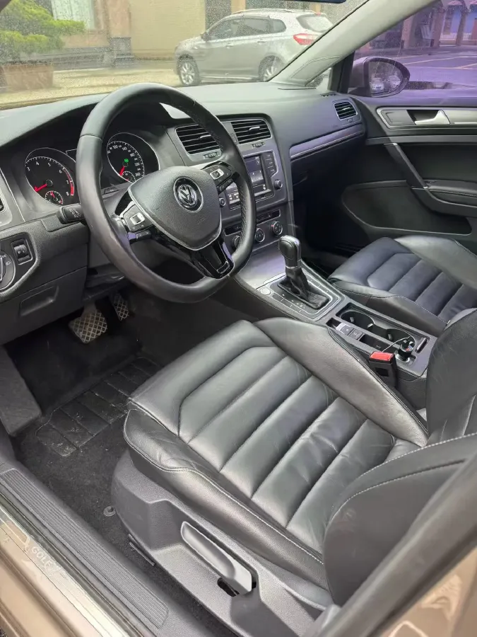 2016 Volkswagen Golf 1.4T 131HP L4 7DCT,autocango,china used car exporter,china ev exporter,chinese used car exporter,chinese used ev exporter