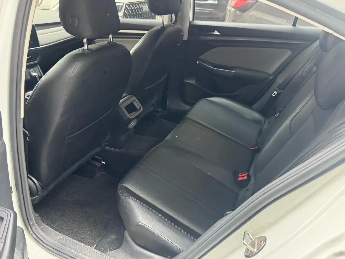 2024 Volkswagen Bora 1.2T 116HP L4 7DCT,autocango,china used car exporter,china ev exporter,chinese used car exporter,chinese used ev exporter