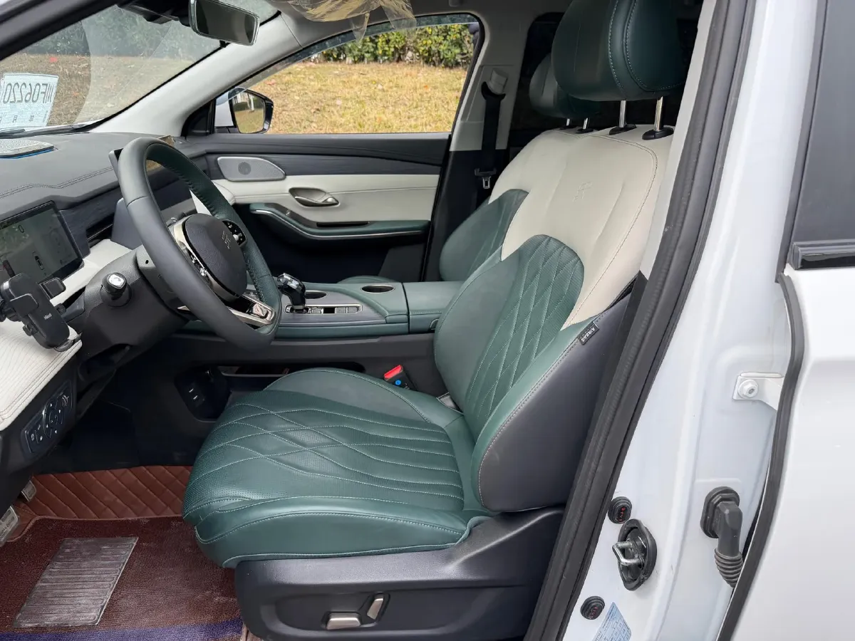 2025 Jetour X90 C-DM 1.5T 156HP L4 2DHT PHEV,autocango,china used car exporter,china ev exporter,chinese used car exporter,chinese used ev exporter