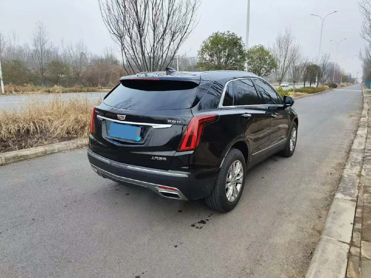 2022 Cadillac XT5 2.0T 237HP L4 9AT,autocango,china used car exporter,china ev exporter,chinese used car exporter,chinese used ev exporter