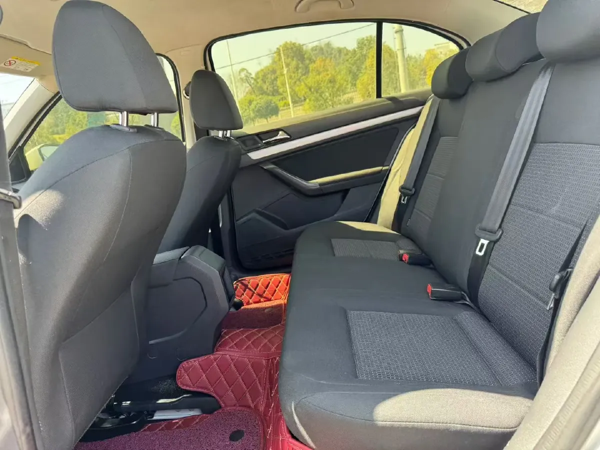 2017 Volkswagen Lavida 1.6L 110HP L4 6AT,autocango,china used car exporter,china ev exporter,chinese used car exporter,chinese used ev exporter