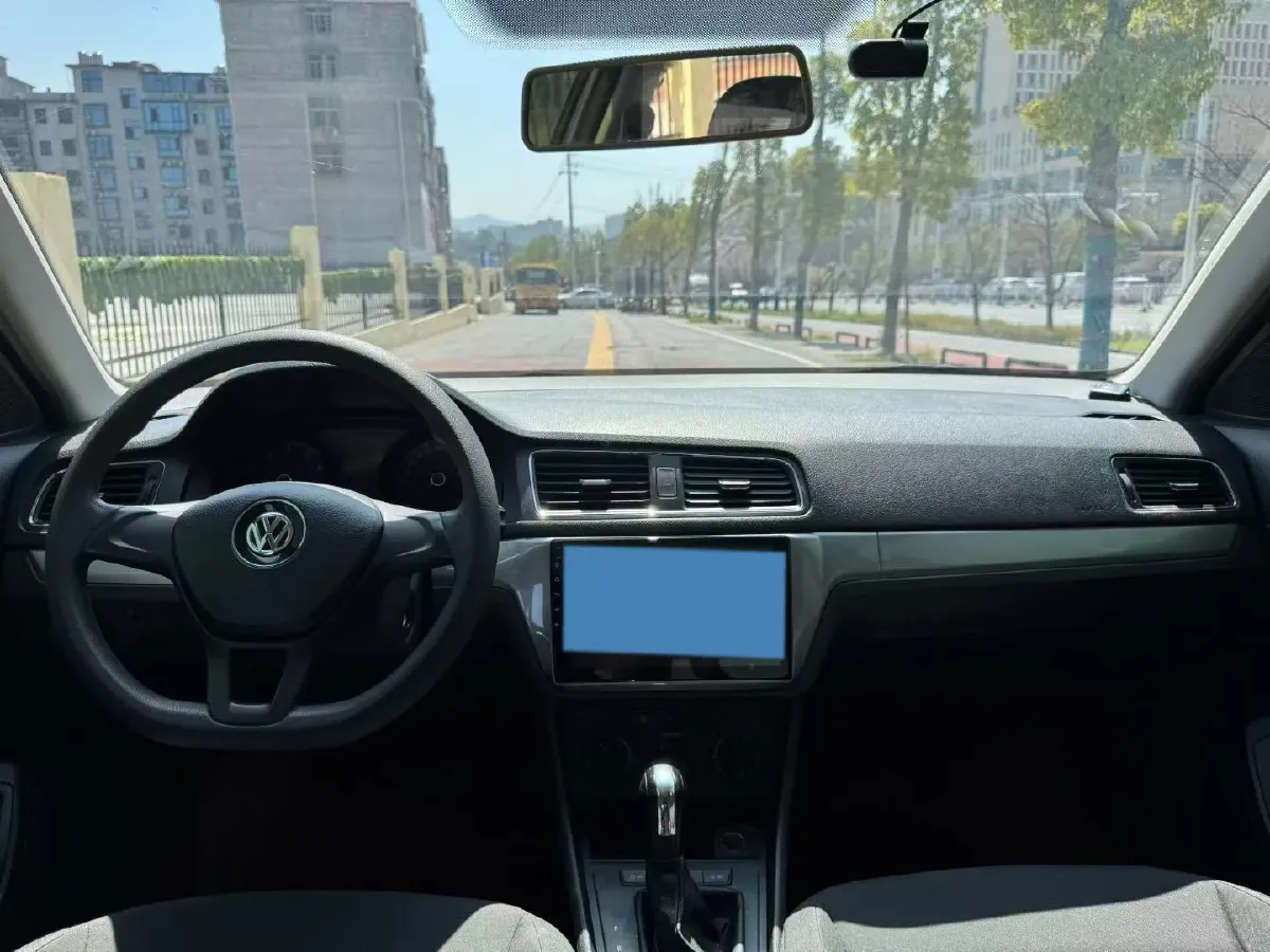 2017 Volkswagen Lavida 1.6L 110HP L4 6AT,autocango,china used car exporter,china ev exporter,chinese used car exporter,chinese used ev exporter