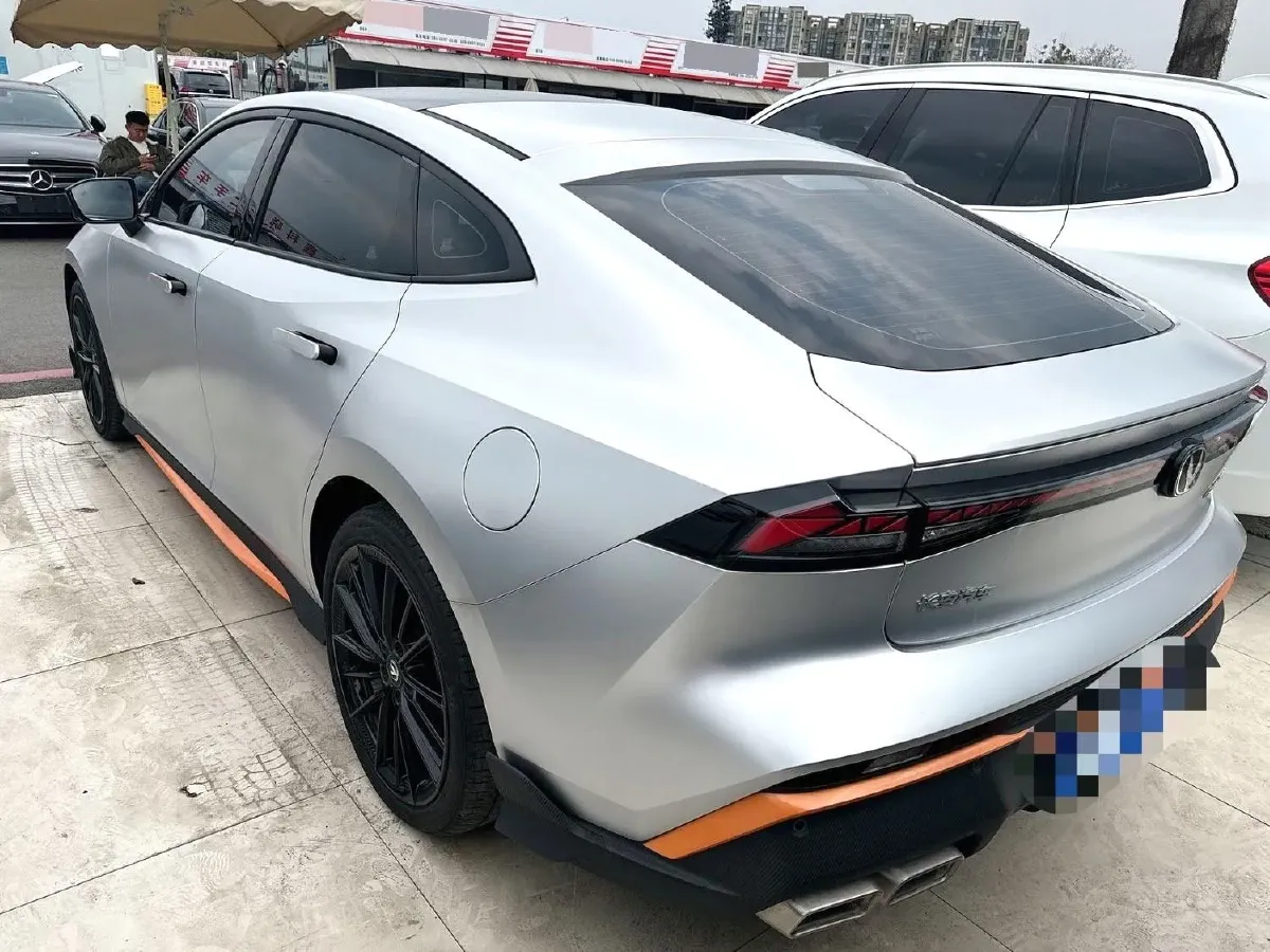 2024 ChangAn UNI-V 1.5T 188HP L4 7DCT,autocango,china used car exporter,china ev exporter,chinese used car exporter,chinese used ev exporter