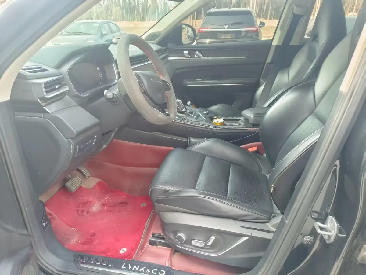 2021 LYNK&CO 01 2.0T 218HP L4 8AT,autocango,china used car exporter,china ev exporter,chinese used car exporter,chinese used ev exporter