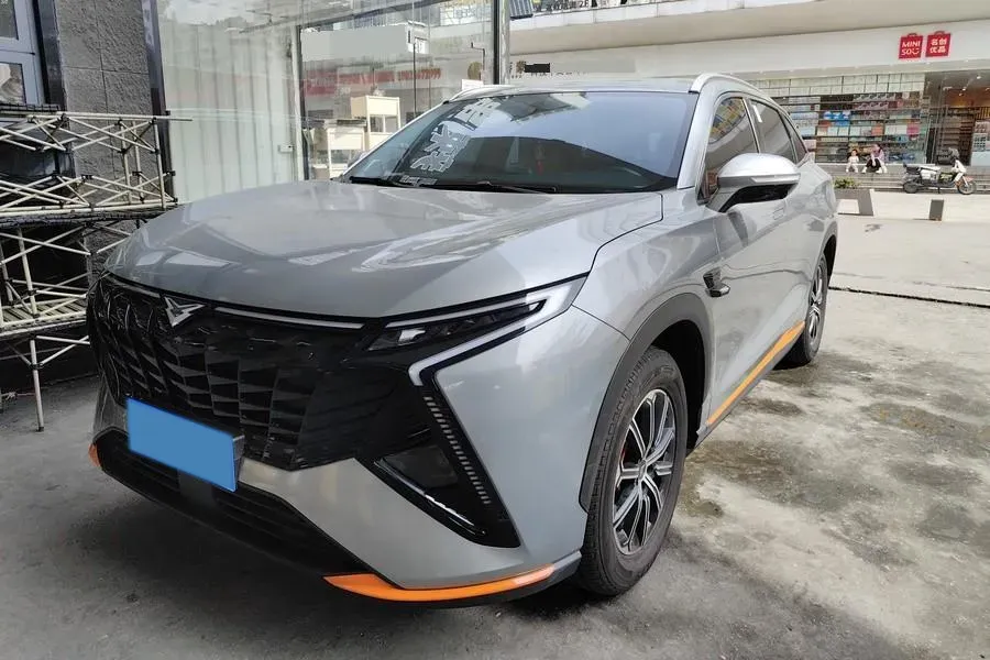 2023 Iveco DeYi 2.5T 122HP L4 6AT,autocango,china used car exporter,china ev exporter,chinese used car exporter,chinese used ev exporter