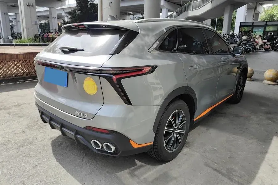 2023 Iveco DeYi 2.5T 122HP L4 6AT,autocango,china used car exporter,china ev exporter,chinese used car exporter,chinese used ev exporter