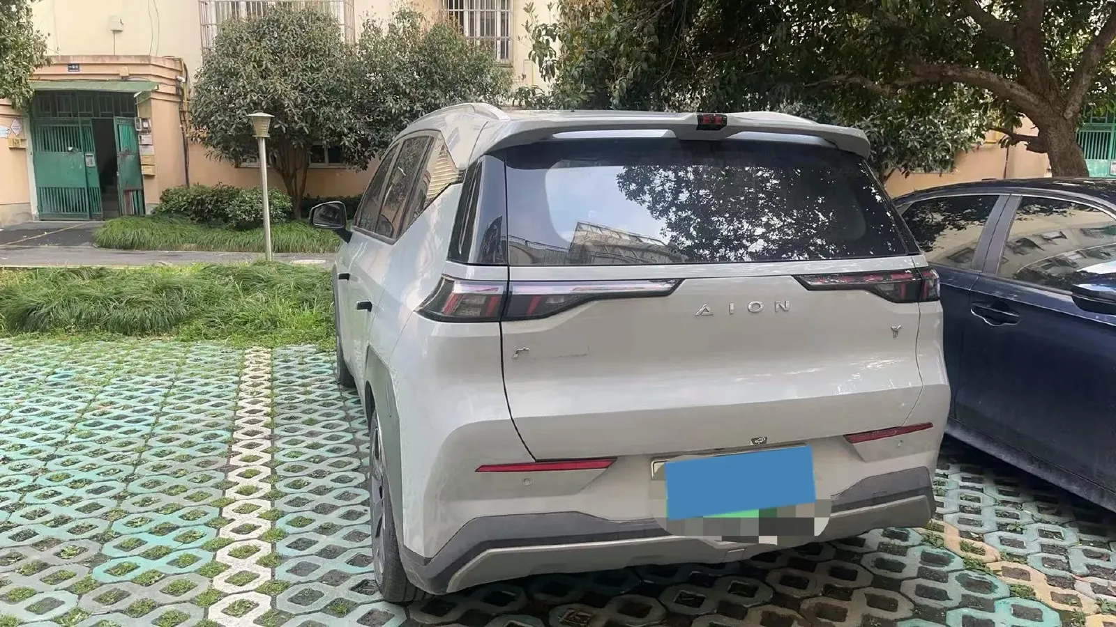2022 Geely Okavango 1.8T 184HP L4 7DCT,autocango,china used car exporter,china ev exporter,chinese used car exporter,chinese used ev exporter