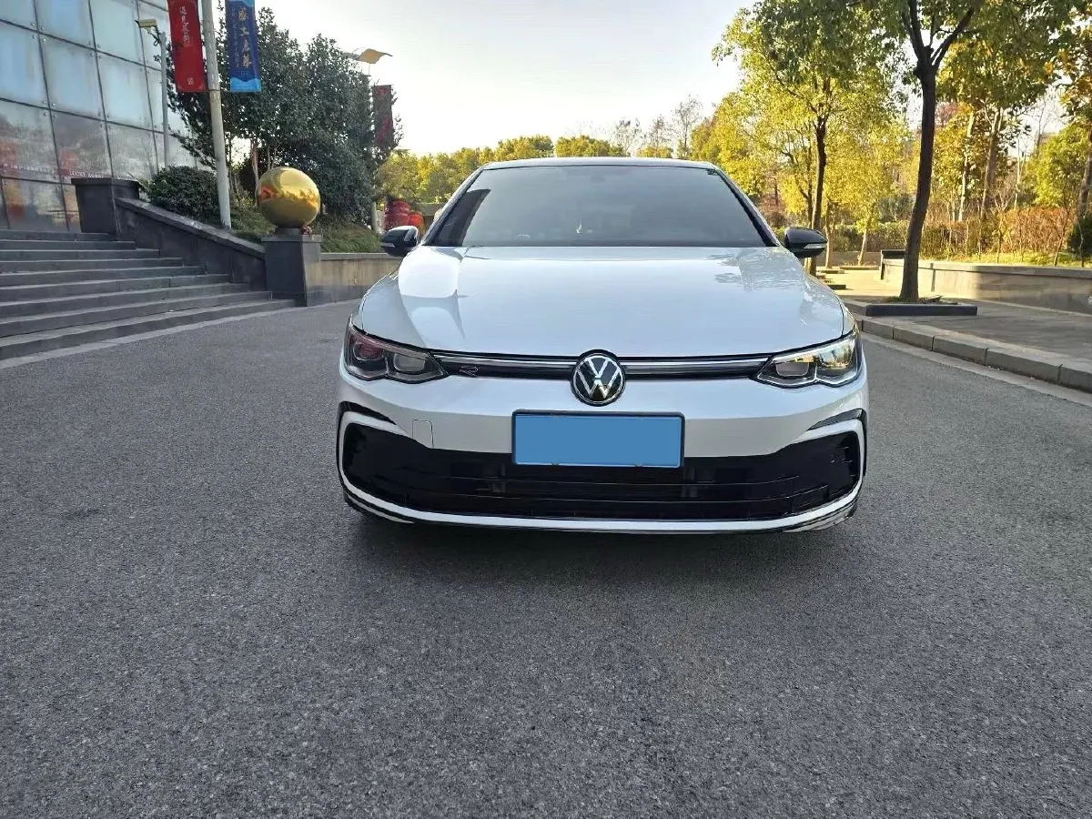 2023 Volkswagen Golf 1.4T 150HP L4 7DCT,autocango,china used car exporter,china ev exporter,chinese used car exporter,chinese used ev exporter