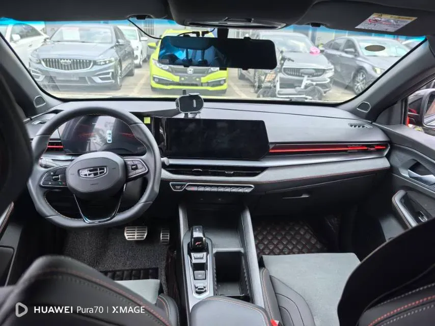 2022 Geely Binray 1.5T 181HP L4 7DCT,autocango,china used car exporter,china ev exporter,chinese used car exporter,chinese used ev exporter