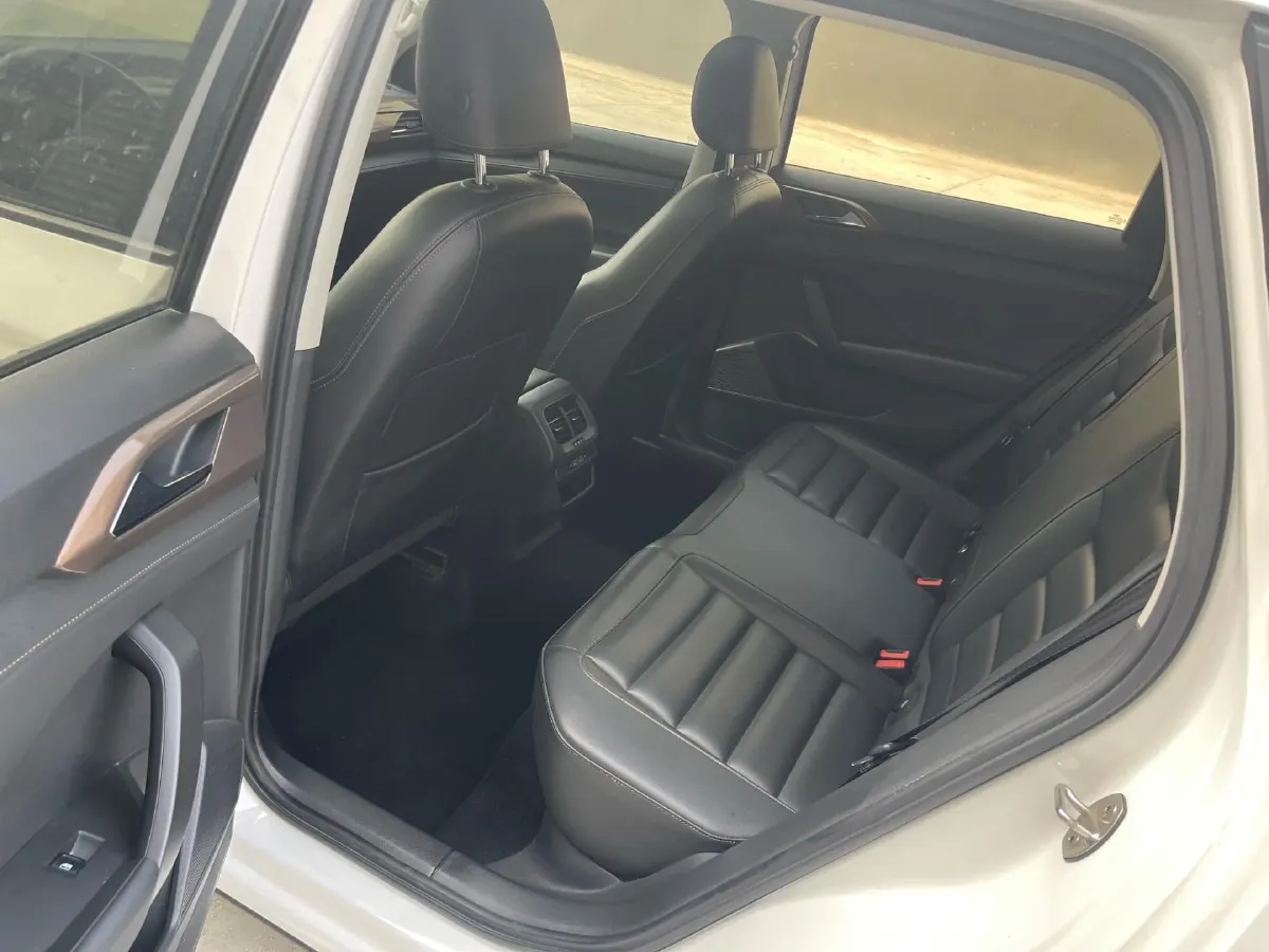 2020 Volkswagen Tharu 1.4T 150HP L4 7DCT,autocango,china used car exporter,china ev exporter,chinese used car exporter,chinese used ev exporter