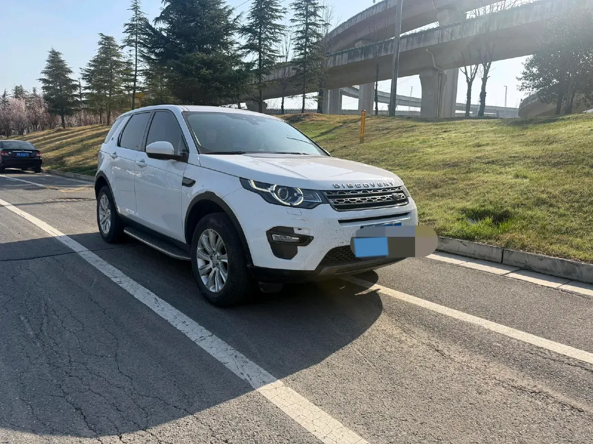 2019 Land Rover Discovery Sport 2.0T 241HP L4 9AT,autocango,china used car exporter,china ev exporter,chinese used car exporter,chinese used ev exporter