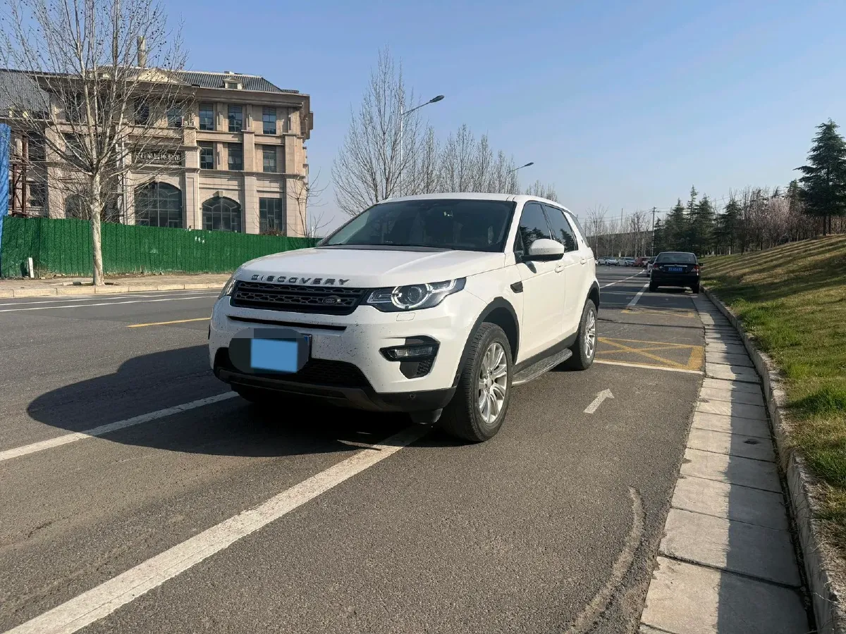 2019 Land Rover Discovery Sport 2.0T 241HP L4 9AT,autocango,china used car exporter,china ev exporter,chinese used car exporter,chinese used ev exporter