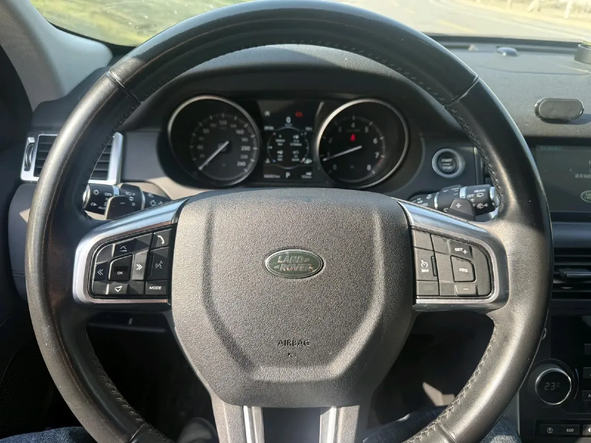 2019 Land Rover Discovery Sport 2.0T 241HP L4 9AT,autocango,china used car exporter,china ev exporter,chinese used car exporter,chinese used ev exporter