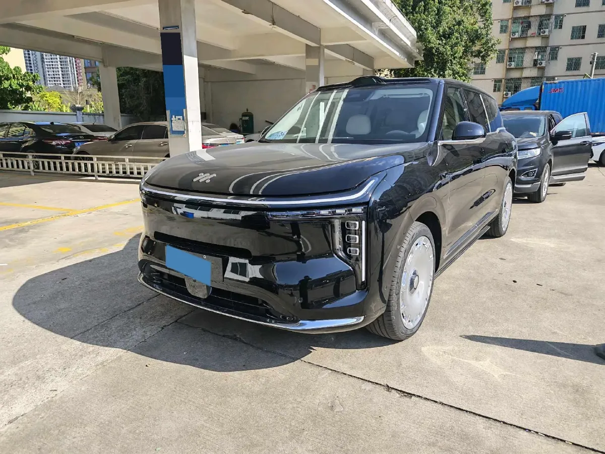 2026 IM LS9 REEV 155HP REEV,autocango,china used car exporter,china ev exporter,chinese used car exporter,chinese used ev exporter