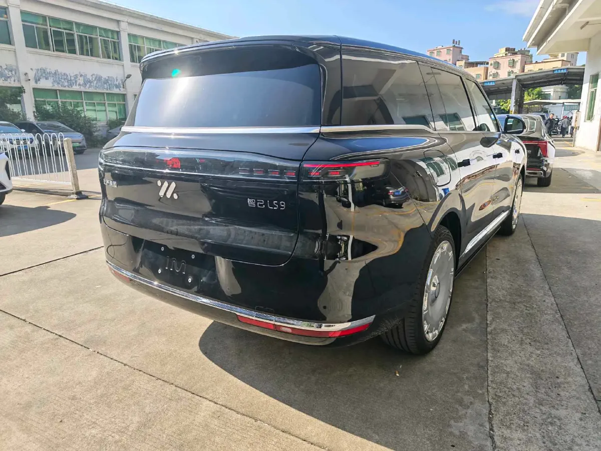 2026 IM LS9 REEV 155HP REEV,autocango,china used car exporter,china ev exporter,chinese used car exporter,chinese used ev exporter