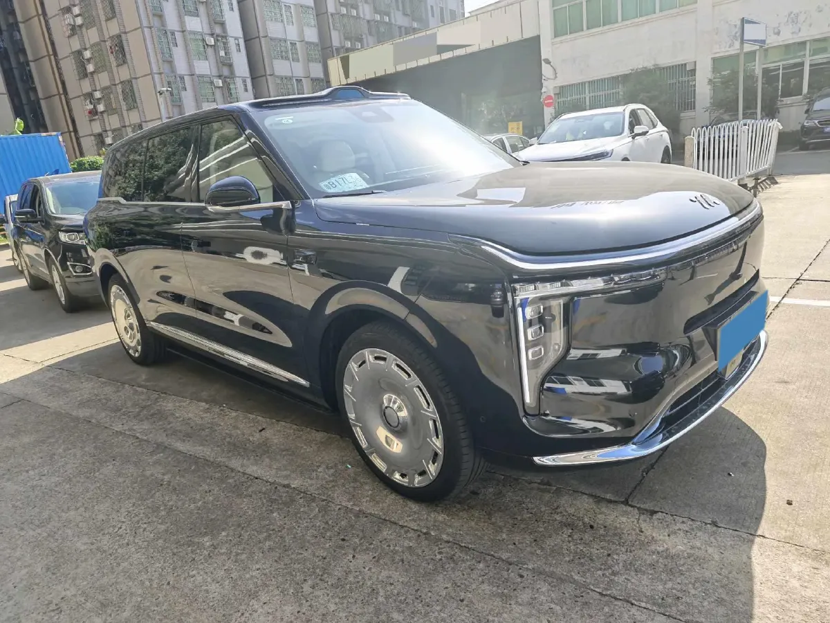 2026 IM LS9 REEV 155HP REEV,autocango,china used car exporter,china ev exporter,chinese used car exporter,chinese used ev exporter