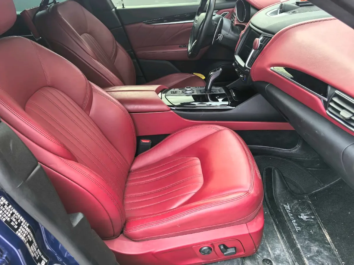 2019 Maserati Levante 3.0T 350HP V6 8AT,autocango,china used car exporter,china ev exporter,chinese used car exporter,chinese used ev exporter