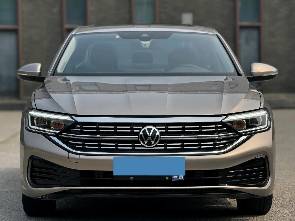 2023 Volkswagen Sagitar 1.5T 160HP L4 7DCT,autocango,china used car exporter,china ev exporter,chinese used car exporter,chinese used ev exporter