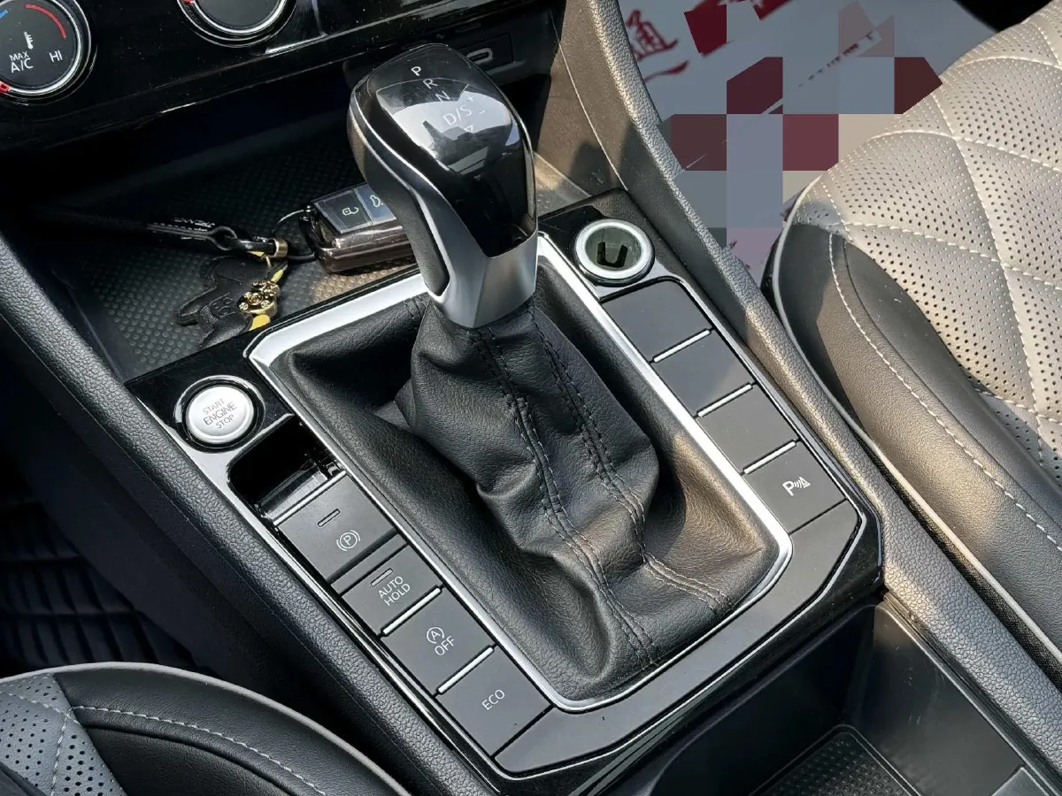 2023 Volkswagen Sagitar 1.5T 160HP L4 7DCT,autocango,china used car exporter,china ev exporter,chinese used car exporter,chinese used ev exporter