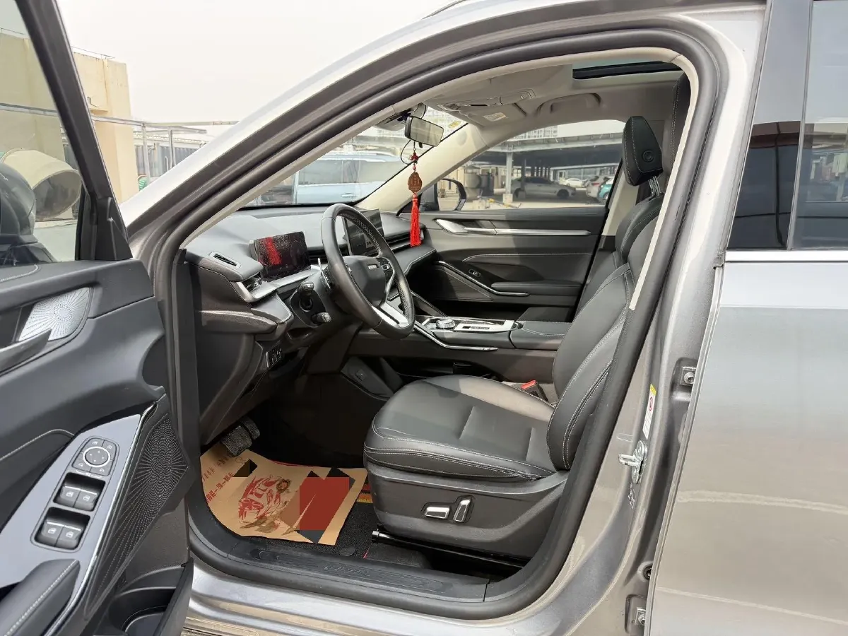 2022 Haval H6 1.5T 184HP L4 7DCT,autocango,china used car exporter,china ev exporter,chinese used car exporter,chinese used ev exporter