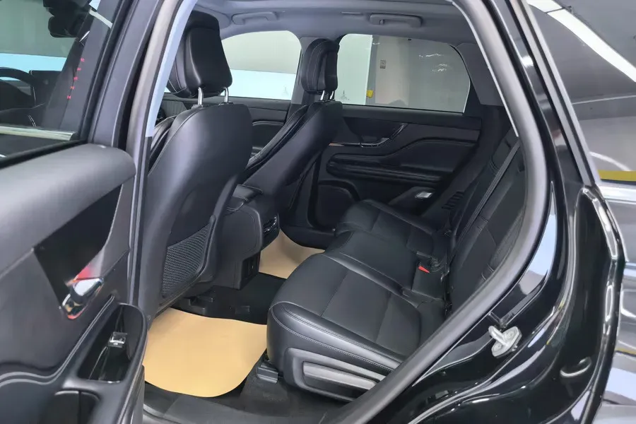 2021 Lincoln Corsair 1.5T 167HP L3 E-CVT PHEV 15.12KWH,autocango,china used car exporter,china ev exporter,chinese used car exporter,chinese used ev exporter