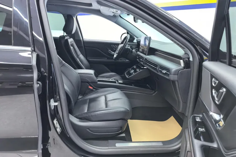 2021 Lincoln Corsair 1.5T 167HP L3 E-CVT PHEV 15.12KWH,autocango,china used car exporter,china ev exporter,chinese used car exporter,chinese used ev exporter