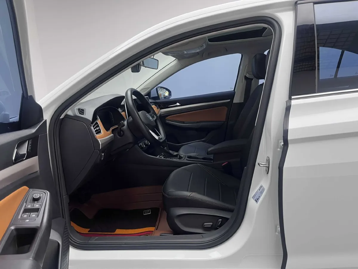 2023 Volkswagen Bora 1.2T 116HP L4 7DCT,autocango,china used car exporter,china ev exporter,chinese used car exporter,chinese used ev exporter