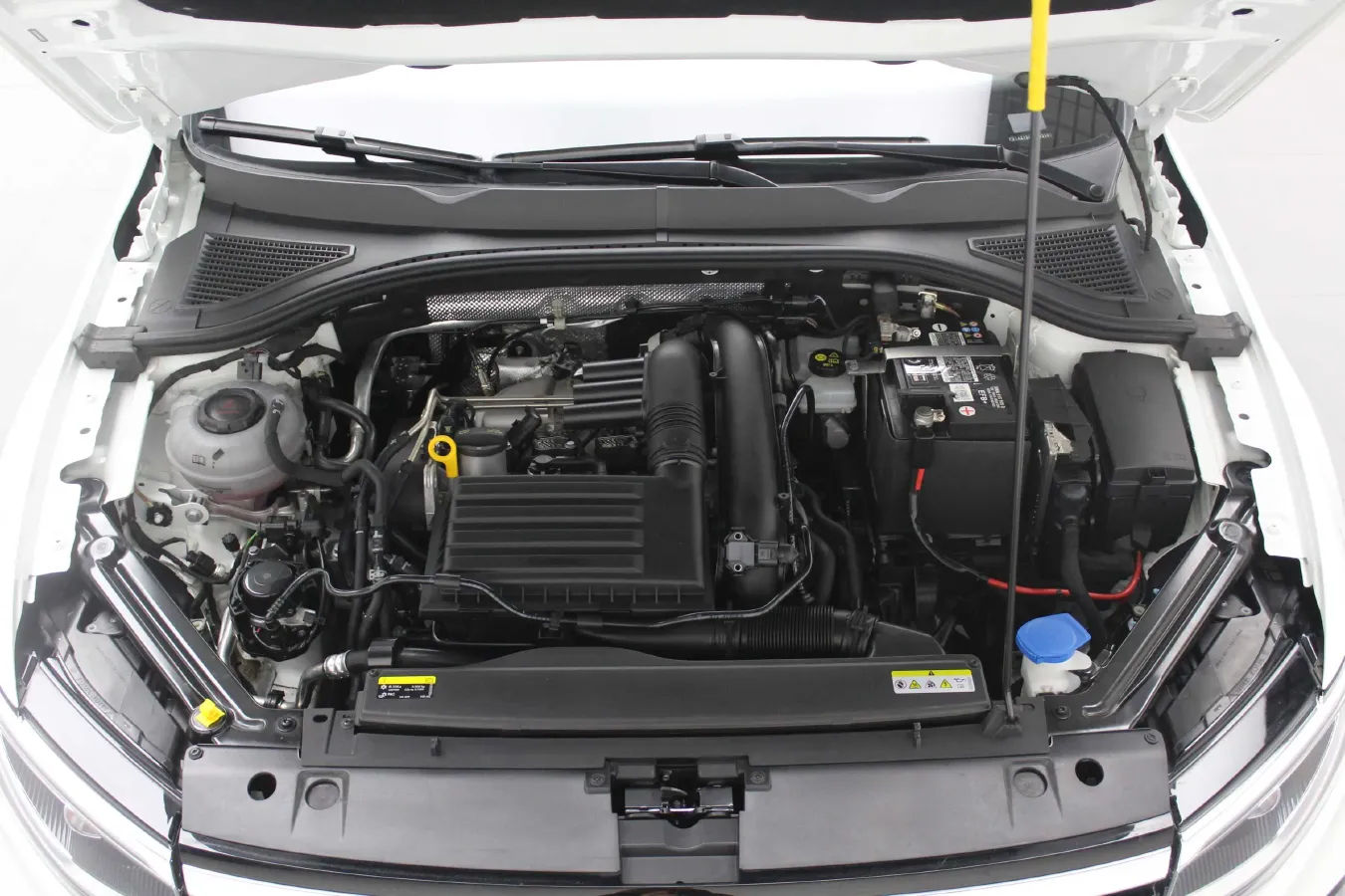 2023 Volkswagen Bora 1.2T 116HP L4 7DCT,autocango,china used car exporter,china ev exporter,chinese used car exporter,chinese used ev exporter