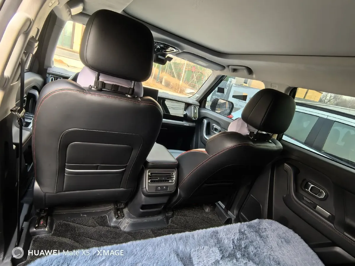 2025 Jetour Traveller 2.0T 254HP L4 7DCT,autocango,china used car exporter,china ev exporter,chinese used car exporter,chinese used ev exporter