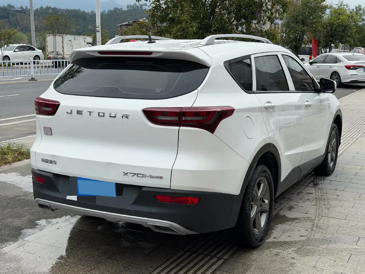 2020 Jetour X70M 1.5T 156HP L4 6MT,autocango,china used car exporter,china ev exporter,chinese used car exporter,chinese used ev exporter