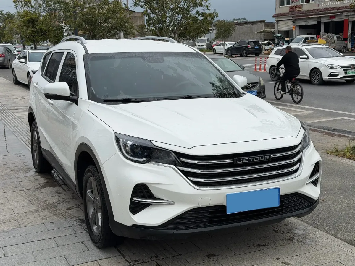 2020 Jetour X70M 1.5T 156HP L4 6MT,autocango,china used car exporter,china ev exporter,chinese used car exporter,chinese used ev exporter