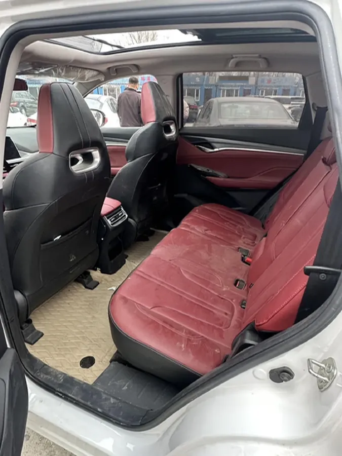 2022 ChangAn CS75 Plus 1.5T 178HP L4 6AT,autocango,china used car exporter,china ev exporter,chinese used car exporter,chinese used ev exporter
