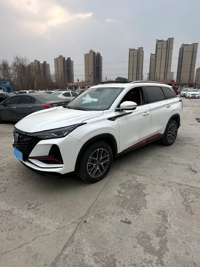 2022 ChangAn CS75 Plus 1.5T 178HP L4 6AT,autocango,china used car exporter,china ev exporter,chinese used car exporter,chinese used ev exporter