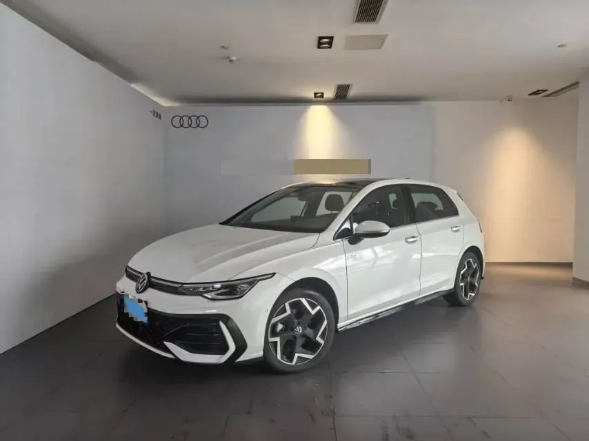 2025 Volkswagen Golf 1.5T 160HP L4 7DCT,autocango,china used car exporter,china ev exporter,chinese used car exporter,chinese used ev exporter