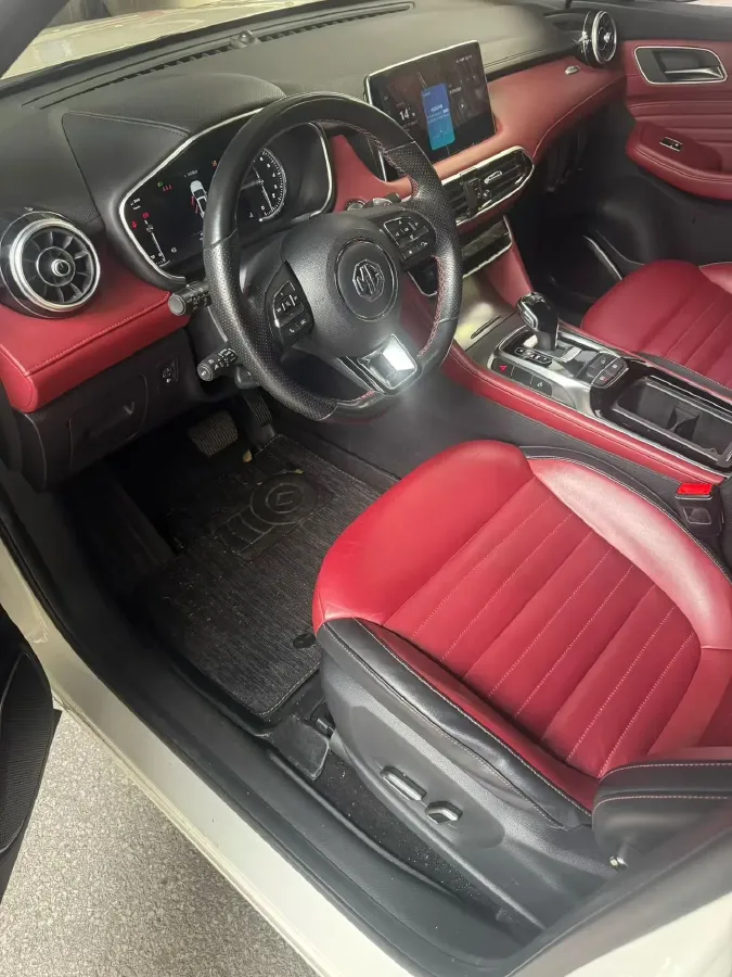 2018 MG HS 2.0T 231HP L4 6DCT,autocango,china used car exporter,china ev exporter,chinese used car exporter,chinese used ev exporter