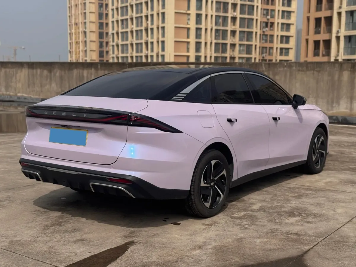 2024 Geely Galaxy L6 1.5T 163HP L4 3DHT PHEV,autocango,china used car exporter,china ev exporter,chinese used car exporter,chinese used ev exporter