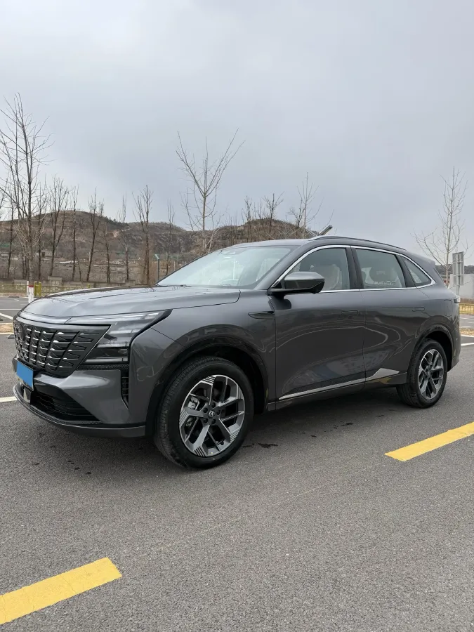 2025 ChangAn CS75 Plus 1.5T 192HP L4 8AT,autocango,china used car exporter,china ev exporter,chinese used car exporter,chinese used ev exporter