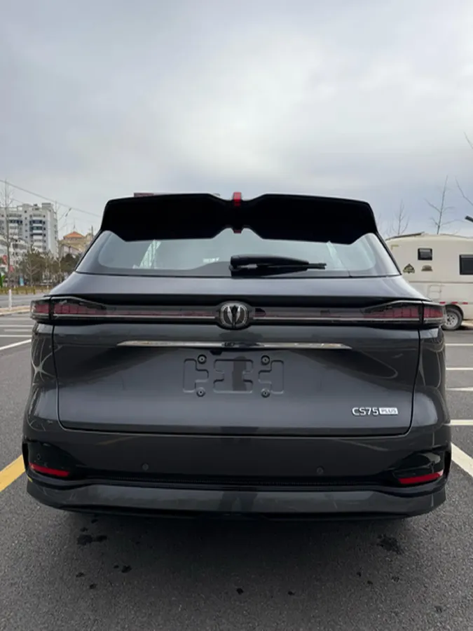 2025 ChangAn CS75 Plus 1.5T 192HP L4 8AT,autocango,china used car exporter,china ev exporter,chinese used car exporter,chinese used ev exporter