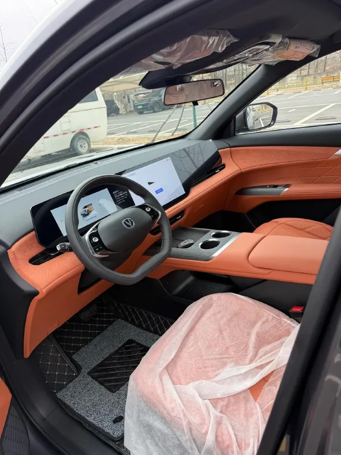 2025 ChangAn CS75 Plus 1.5T 192HP L4 8AT,autocango,china used car exporter,china ev exporter,chinese used car exporter,chinese used ev exporter