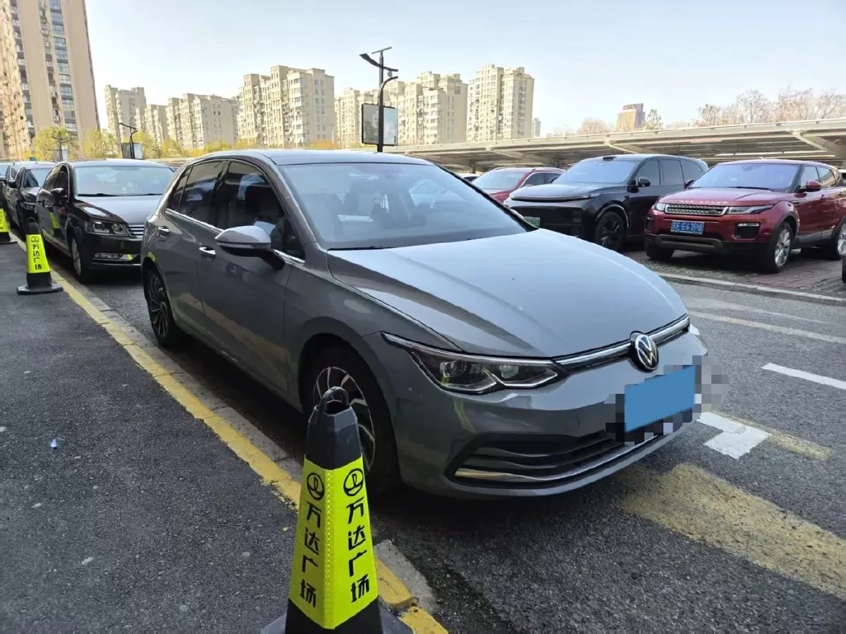 2023 Volkswagen Golf 1.4T 150HP L4 7DCT,autocango,china used car exporter,china ev exporter,chinese used car exporter,chinese used ev exporter