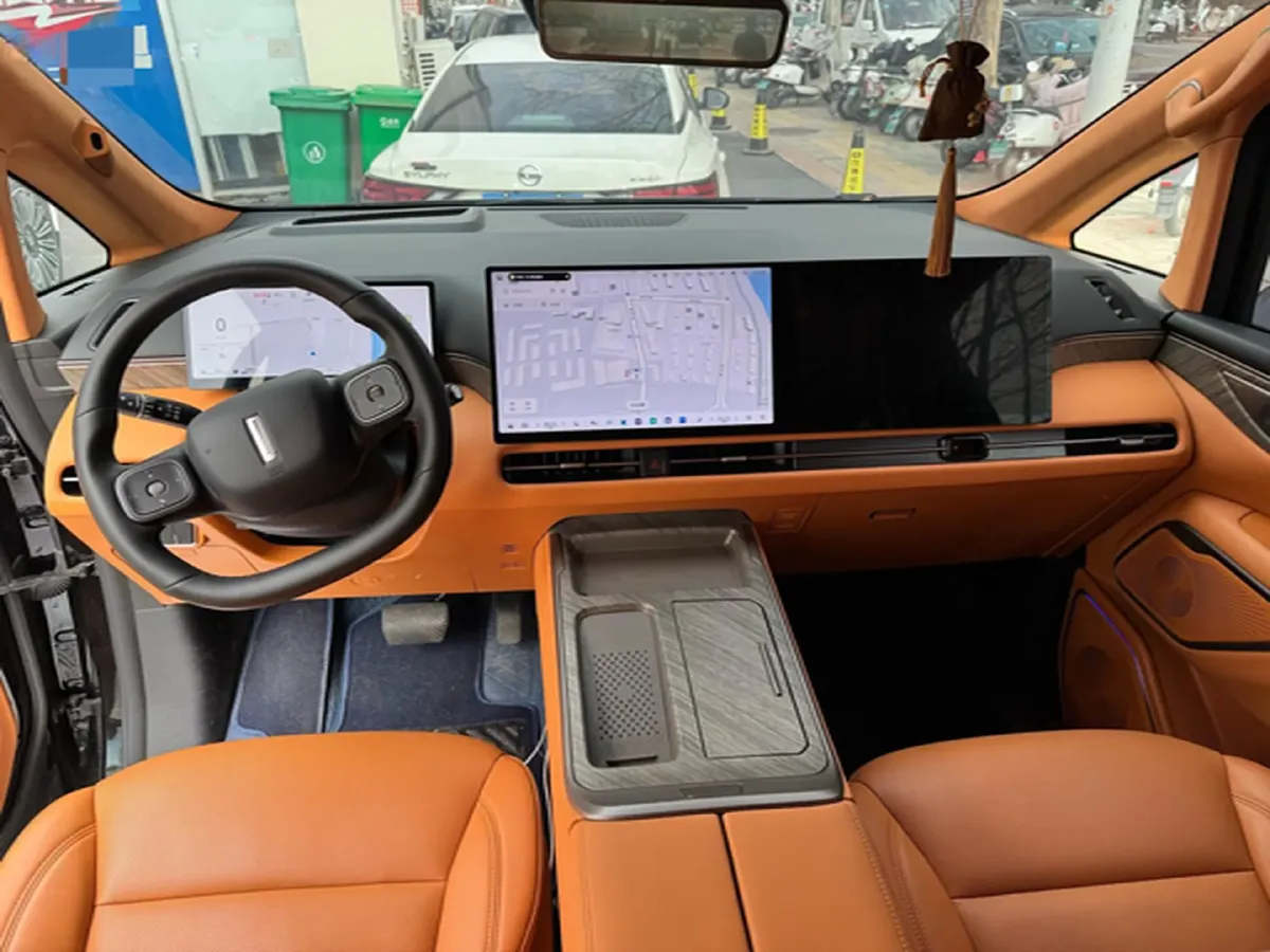 2025 WEY HighMountain 1.5T 170HP L4 4DHT PHEV,autocango,china used car exporter,china ev exporter,chinese used car exporter,chinese used ev exporter