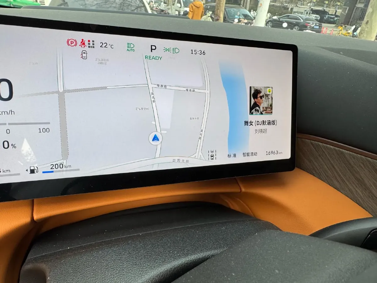 2025 WEY HighMountain 1.5T 170HP L4 4DHT PHEV,autocango,china used car exporter,china ev exporter,chinese used car exporter,chinese used ev exporter