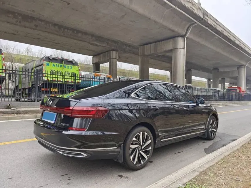 2023 Volkswagen Passat 2.0T 186HP L4 7DCT,autocango,china used car exporter,china ev exporter,chinese used car exporter,chinese used ev exporter