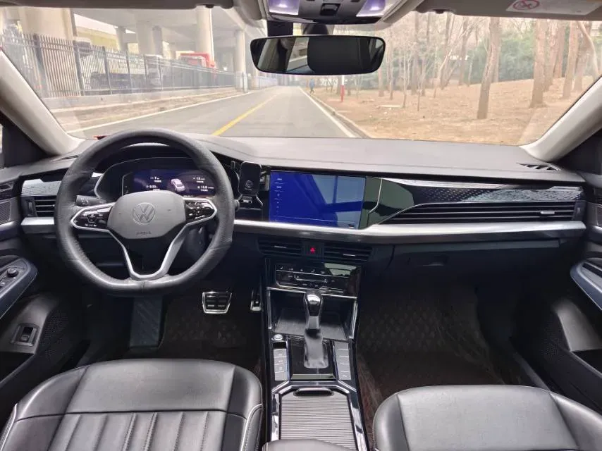 2023 Volkswagen Passat 2.0T 186HP L4 7DCT,autocango,china used car exporter,china ev exporter,chinese used car exporter,chinese used ev exporter