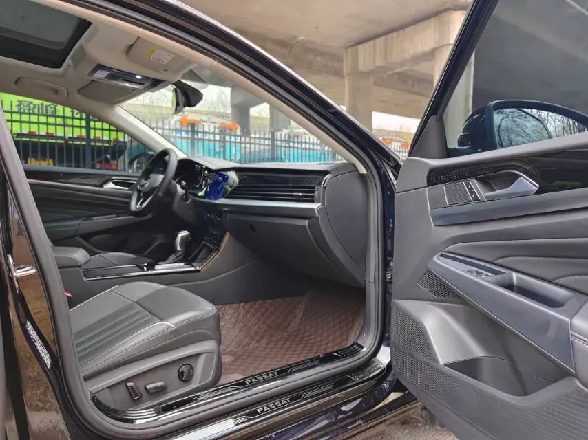 2023 Volkswagen Passat 2.0T 186HP L4 7DCT,autocango,china used car exporter,china ev exporter,chinese used car exporter,chinese used ev exporter