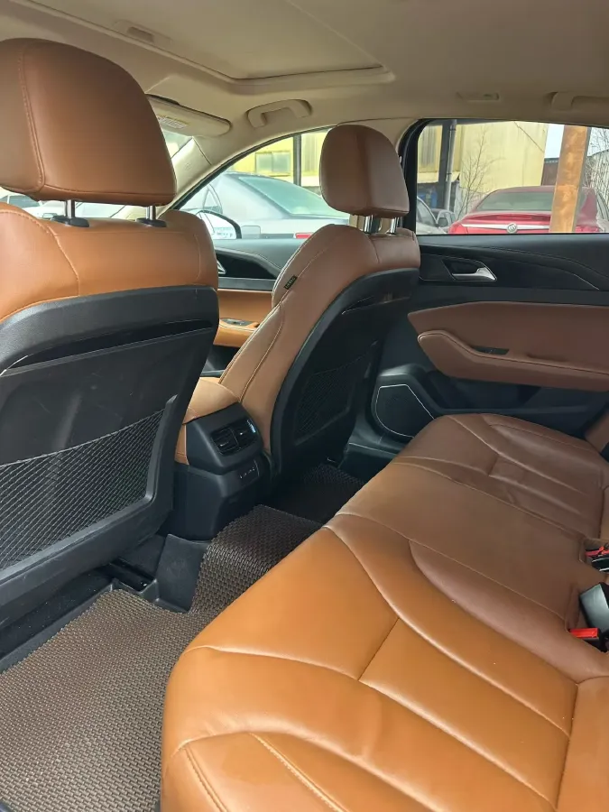 2019 HongQi H5 1.8T 180HP L4 6AT,autocango,china used car exporter,china ev exporter,chinese used car exporter,chinese used ev exporter