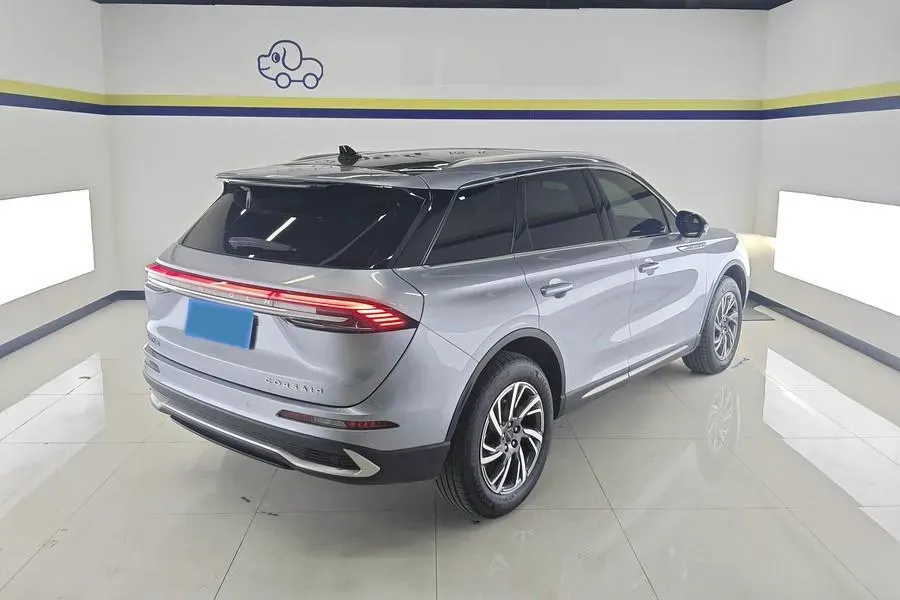 2024 Lincoln Corsair 2.0T 261HP L4 8AT,autocango,china used car exporter,china ev exporter,chinese used car exporter,chinese used ev exporter