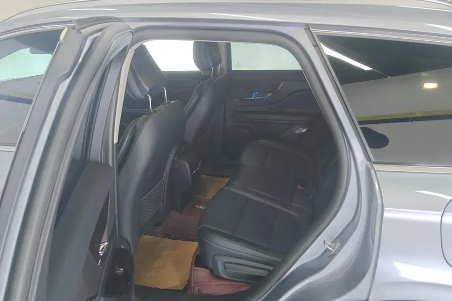 2024 Lincoln Corsair 2.0T 261HP L4 8AT,autocango,china used car exporter,china ev exporter,chinese used car exporter,chinese used ev exporter