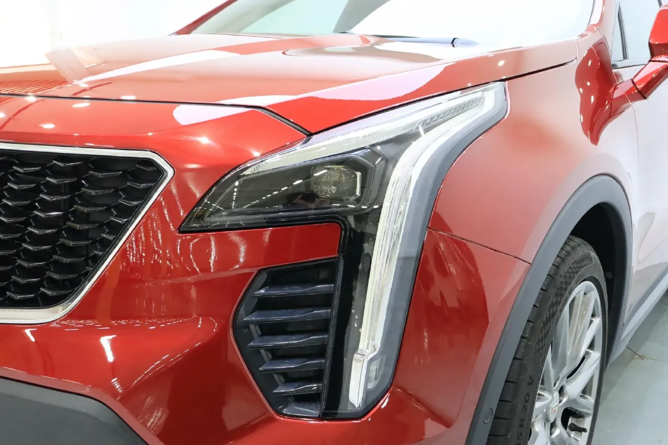 2022 Cadillac XT4 2.0T 237HP L4 9AT,autocango,china used car exporter,china ev exporter,chinese used car exporter,chinese used ev exporter